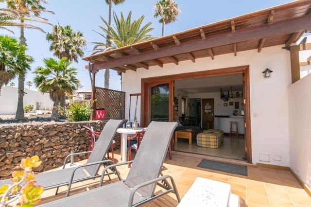 1 makuuhuone Huvila myytävänä paikassa Playa Blanca, Yaiza - 392 000 € (Ref: 9879801)