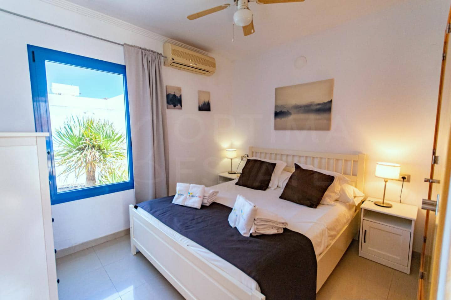 Chalet de 3 habitaciones en Playa Blanca en venta con piscina - 374.000 € (Ref: 9902141)