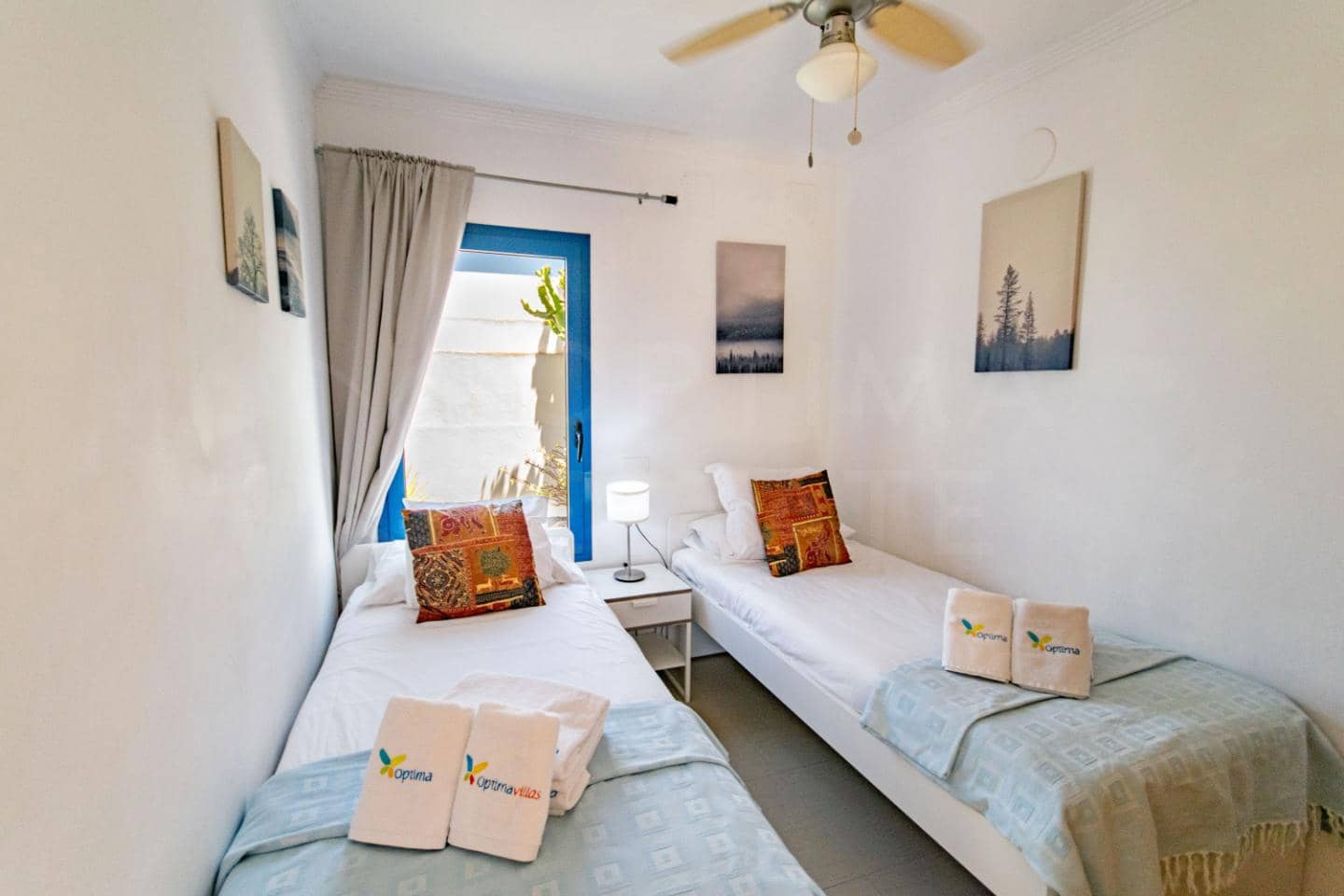 Chalet de 3 habitaciones en Playa Blanca en venta con piscina - 374.000 € (Ref: 9902141)