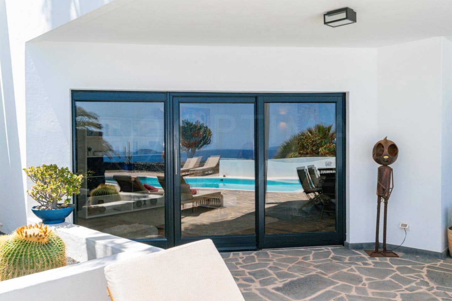 Chalet de 4 habitaciones en Playa Blanca en venta con piscina - 1.680.000 € (Ref: 9993649)
