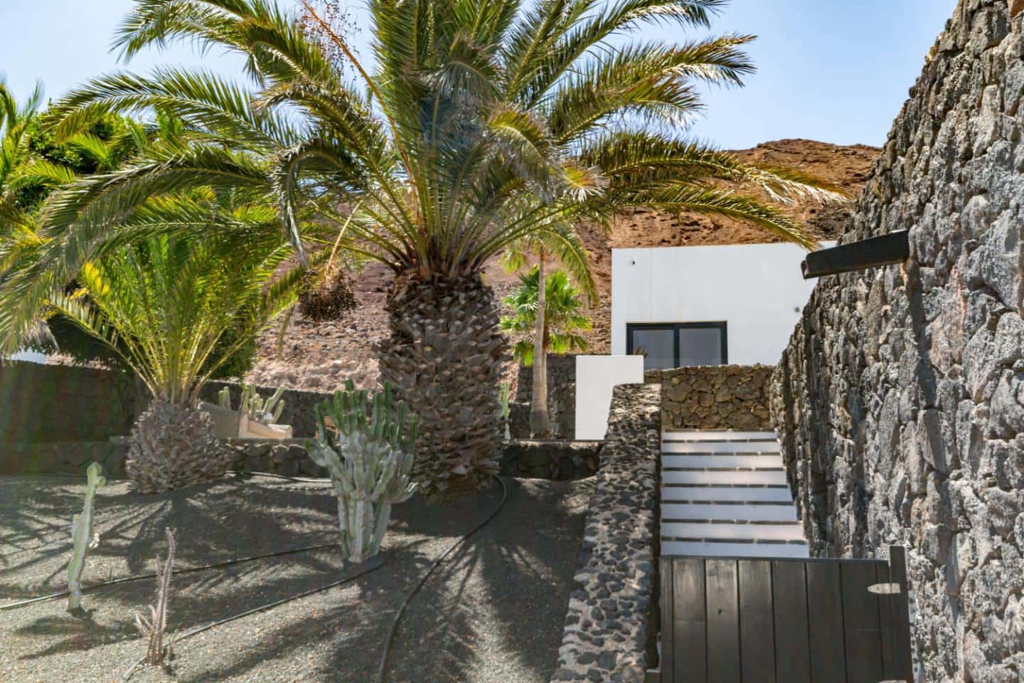 Chalet de 4 habitaciones en Playa Blanca en venta con piscina - 1.680.000 € (Ref: 9993649)