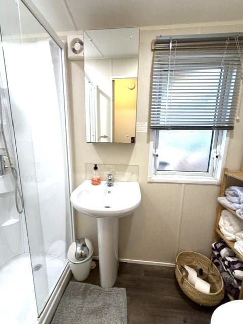 Casa Móvil de 2 habitaciones en Cabopino en venta con piscina - 79.141 € (Ref: 10081738)