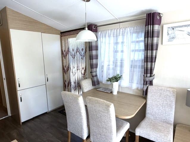 2 slaapkamer Stacaravan te koop in Cabopino, Marbella met zwembad - € 79.141 (Ref: 10081738)