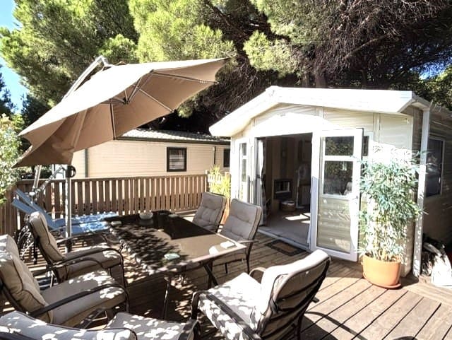 Casa Móvil de 2 habitaciones en Cabopino en venta con piscina - 79.141 € (Ref: 10081738)