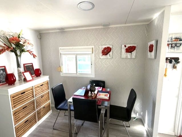 2 slaapkamer Stacaravan te koop in Cabopino, Marbella met zwembad garage - € 93.106 (Ref: 10081785)