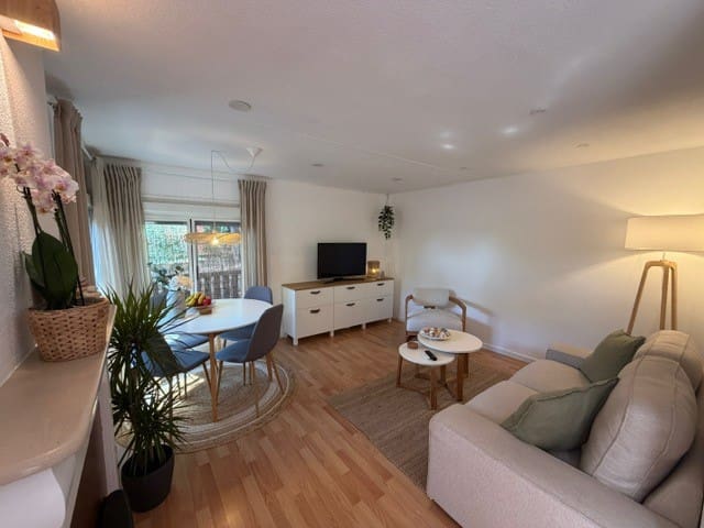 2 Zimmer Mobilhaus zu verkaufen in Cabopino, Marbella mit Pool Garage - 89.000 € (Ref: 10112350)