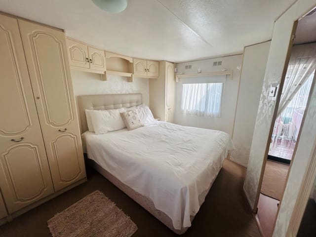 2 camera da letto Casa Mobile in vendita in Cabopino, Marbella con piscina garage - 66.606 € (Rif: 10130563)