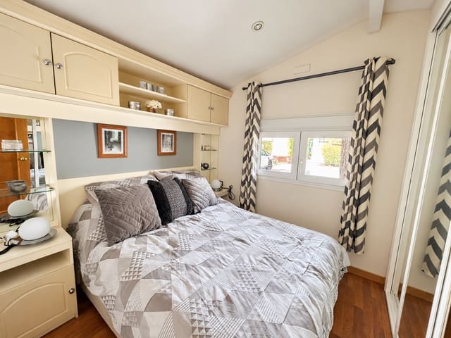 2 soverom Husvogn til salgs i Cabopino, Marbella med svømmebasseng garasje - € 85 511 (Ref: 10144998)