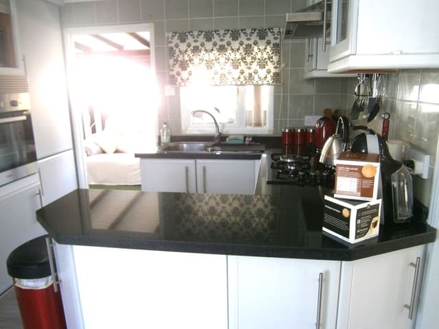 2 bedroom Mobile Home for sale in Mollina - € 70,282 (Ref: 9210442)