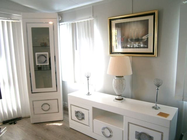 2 bedroom Mobile Home for sale in Mollina - € 70,282 (Ref: 9210442)