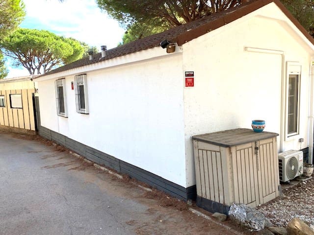 1 slaapkamer Stacaravan te koop in Cabopino met zwembad garage - € 75.000 (Ref: 9343914)