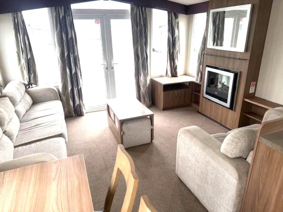 3 slaapkamer Stacaravan te koop in Malaga stad - € 32.036 (Ref: 9383507)