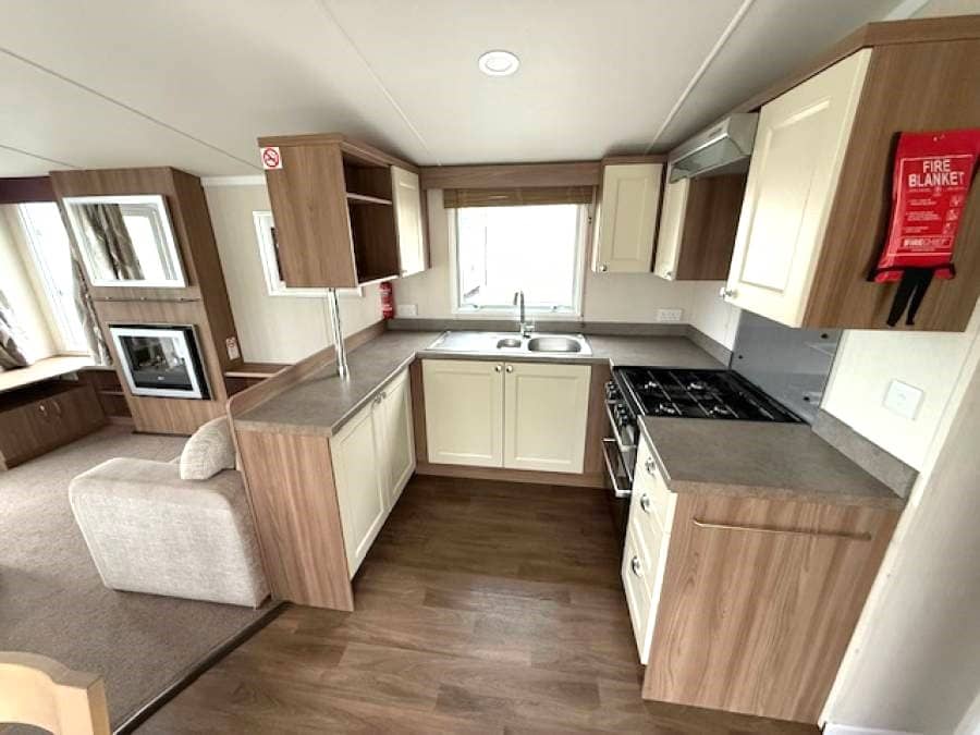 3 slaapkamer Stacaravan te koop in Malaga stad - € 32.036 (Ref: 9383507)