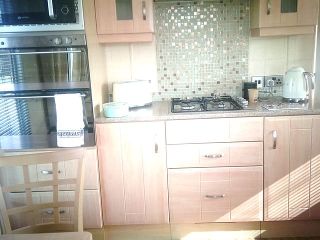 2 soveværelse Mobilhome til salg i Mollina med swimmingpool - € 77.894 (Ref: 9388650)