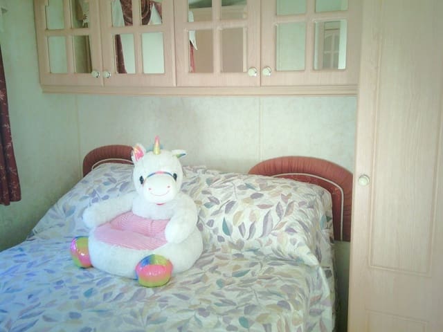 2 soveværelse Mobilhome til salg i Mollina med swimmingpool garage - € 57.275 (Ref: 9399925)