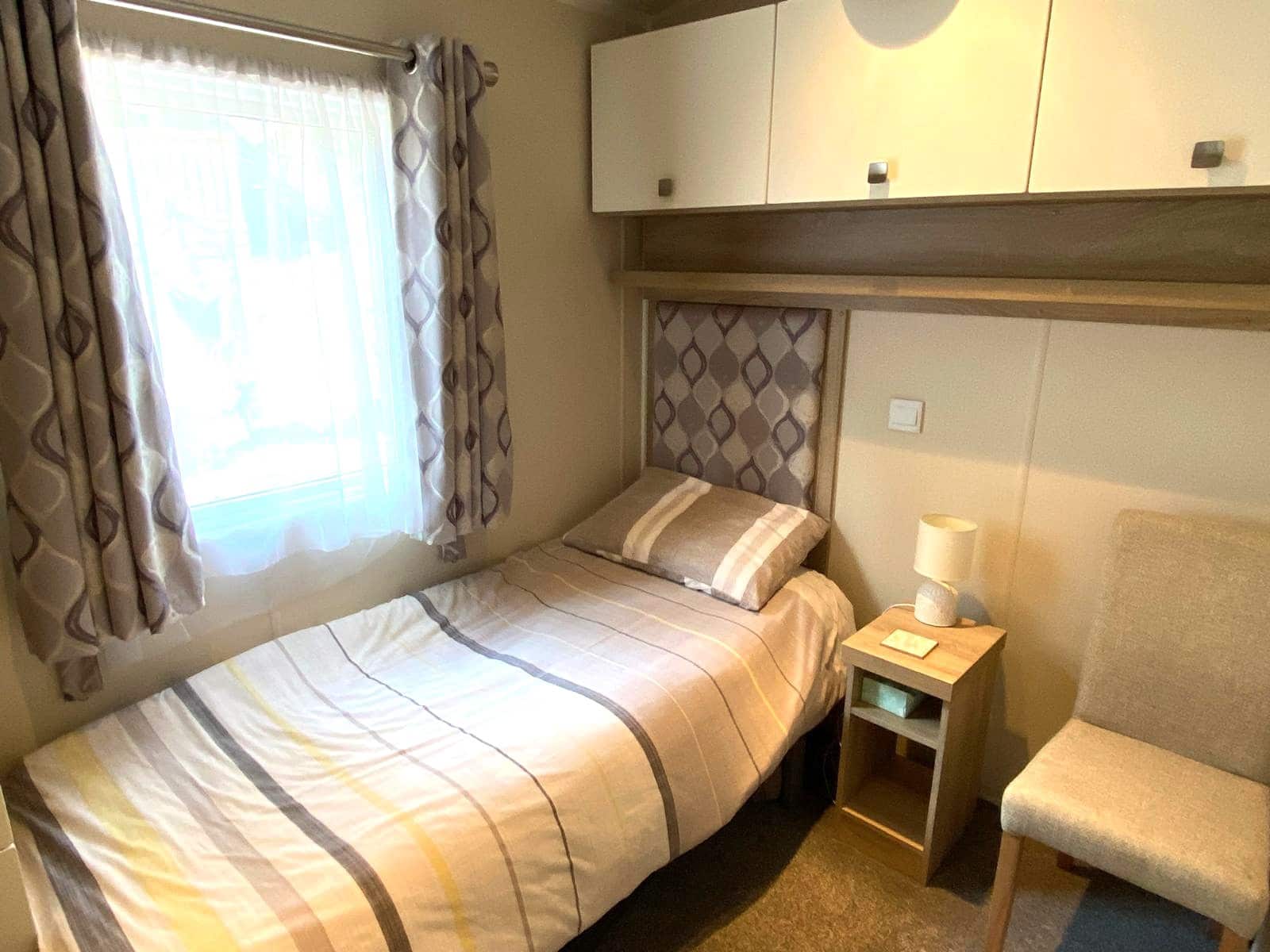 2 slaapkamer Stacaravan te koop in Cabopino met zwembad - € 85.053 (Ref: 9584523)