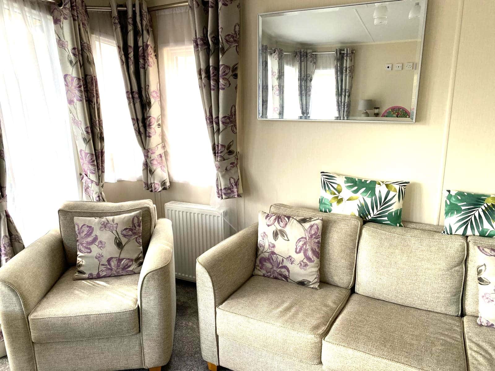 2 slaapkamer Stacaravan te koop in Cabopino met zwembad - € 85.053 (Ref: 9584523)