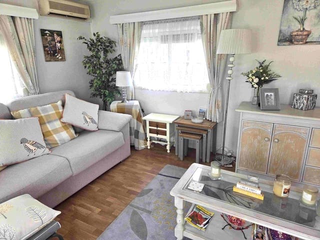 2 soverom Husvogn til salgs i Torrox-Costa, Torrox med svømmebasseng - € 75 030 (Ref: 9679174)