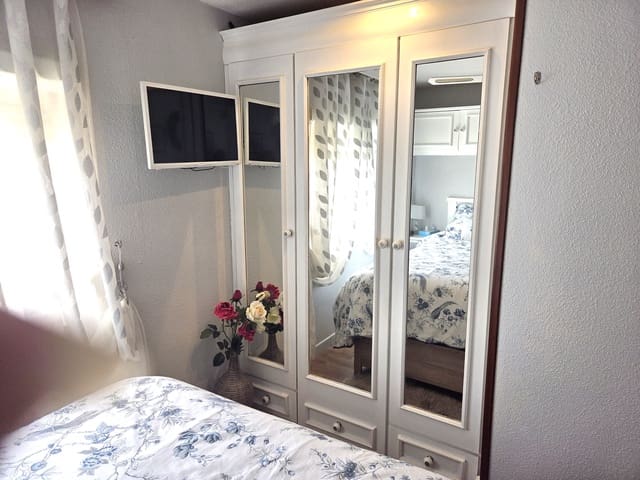 2 soverom Husvogn til salgs i Torrox-Costa, Torrox med svømmebasseng - € 75 030 (Ref: 9679174)