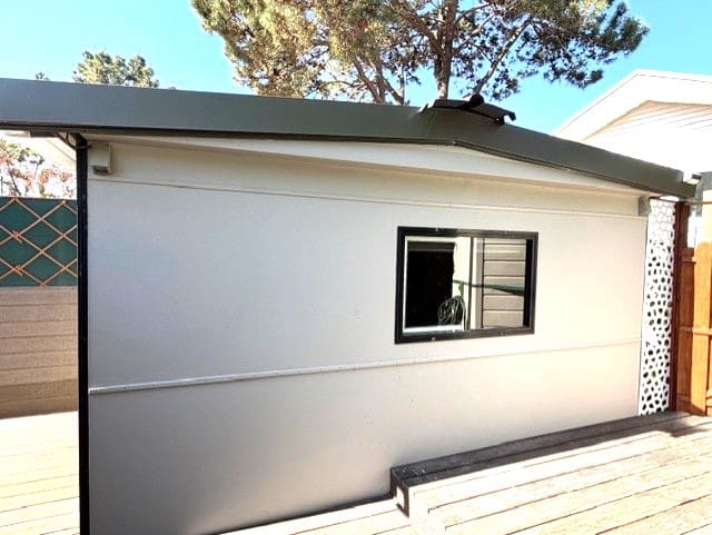 2 bedroom Mobile Home for sale in Cabopino with pool - € 85,000 (Ref: 9685145)