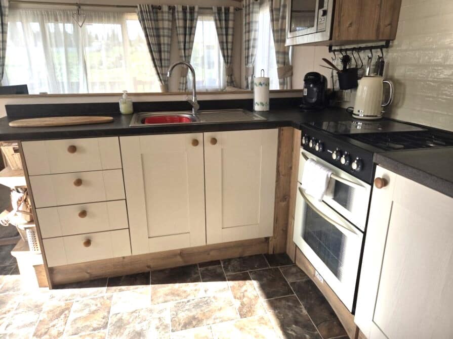 2 bedroom Mobile Home for sale in Mollina - € 84,953 (Ref: 9784365)