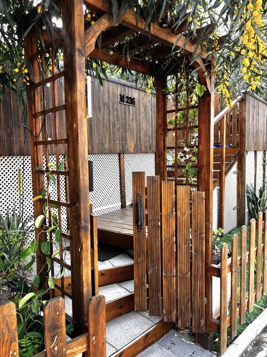 2 soveværelse Mobilhome til salg i Cabopino med swimmingpool garage - € 129.000 (Ref: 9787648)