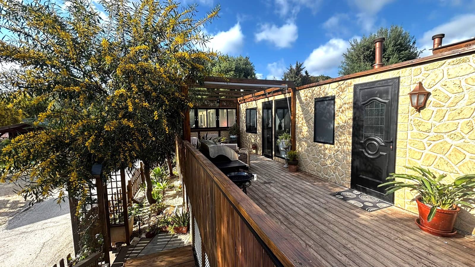 2 soveværelse Mobilhome til salg i Cabopino med swimmingpool garage - € 129.000 (Ref: 9787648)