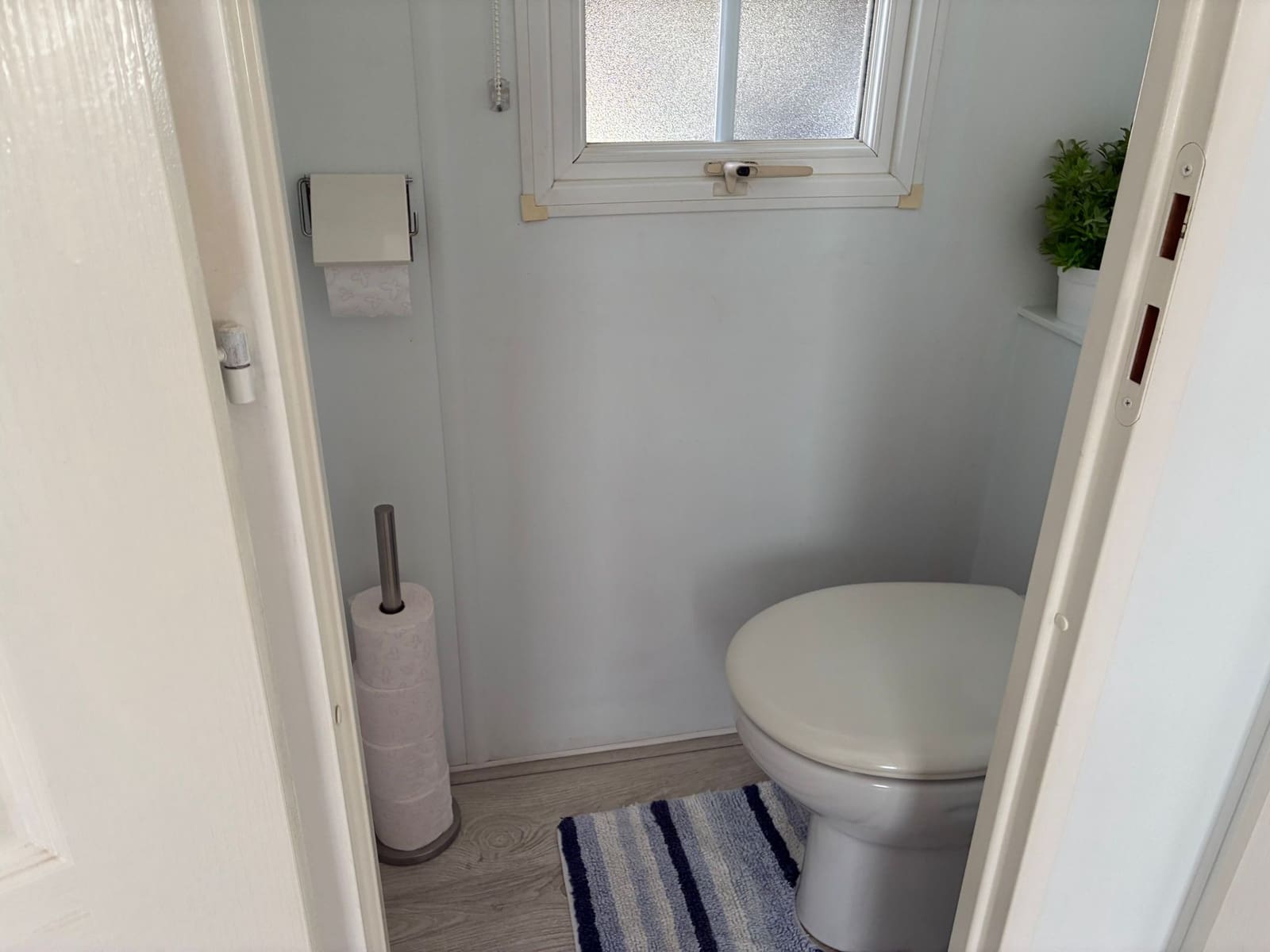 3 bedroom Mobile Home for sale in Cabopino with pool garage - € 75,092 (Ref: 9827628)