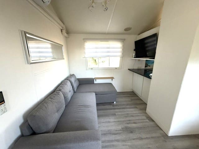 2 bedroom Mobile Home for sale in Cabopino, Marbella with pool garage - € 74,879 (Ref: 9850299)