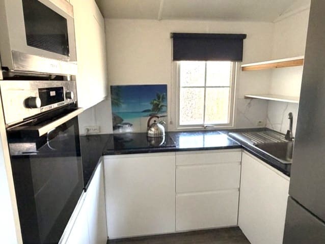 2 bedroom Mobile Home for sale in Cabopino, Marbella with pool garage - € 74,879 (Ref: 9850299)