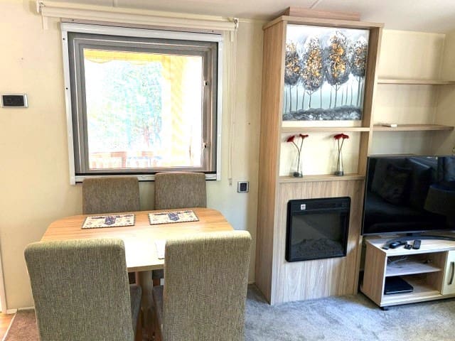 2 bedroom Mobile Home for sale in Cabopino with pool garage - € 83,229 (Ref: 9854343)