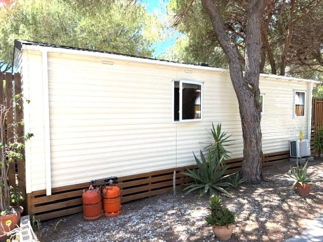 2 bedroom Mobile Home for sale in Cabopino with pool garage - € 83,229 (Ref: 9854343)