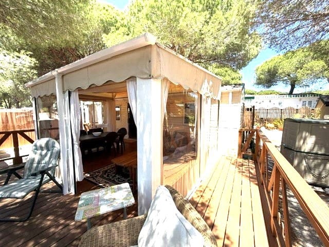 2 bedroom Mobile Home for sale in Cabopino, Marbella with pool garage - € 83,229 (Ref: 9854343)