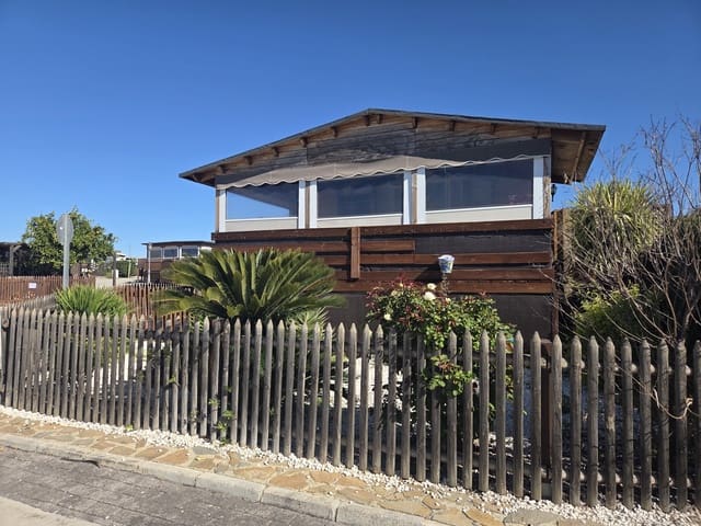 Casa Móvil de 2 habitaciones en Mollina en venta con piscina garaje - 53.865 € (Ref: 9895232)