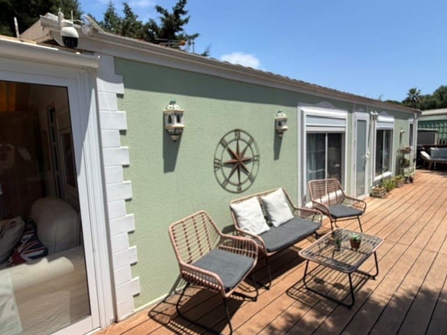 2 Zimmer Mobilhaus zu verkaufen in Cabopino, Marbella mit Pool Garage - 89.672 € (Ref: 9905010)