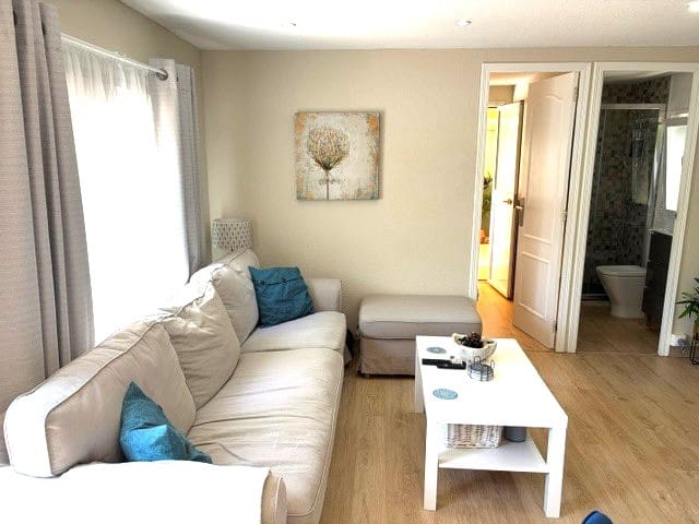 2 Zimmer Mobilhaus zu verkaufen in Cabopino, Marbella mit Pool Garage - 89.672 € (Ref: 9905010)
