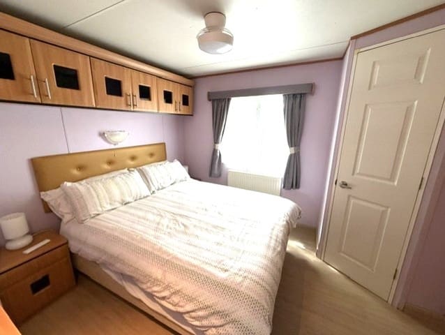 2 bedroom Mobile Home for sale in Cabopino, Marbella with pool garage - € 79,630 (Ref: 9981445)