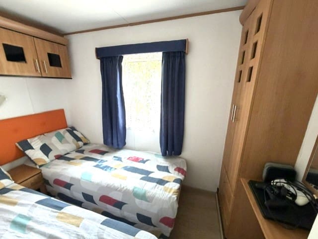 2 bedroom Mobile Home for sale in Cabopino with pool garage - € 79,630 (Ref: 9981445)