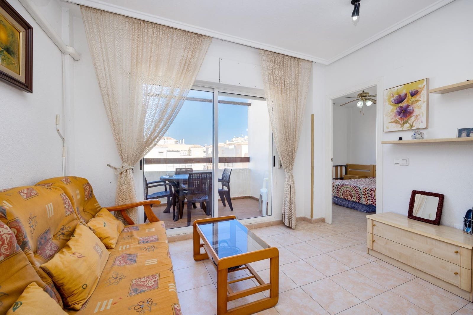 2 bedroom Apartment for sale in Torrevieja with pool - € 129,900 (Ref: 4155777)