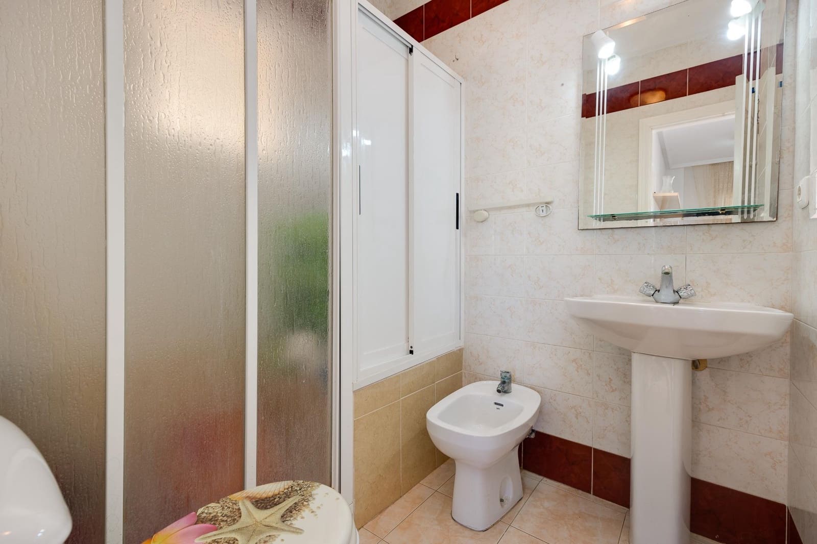 2 bedroom Apartment for sale in Torrevieja with pool - € 129,900 (Ref: 4155777)