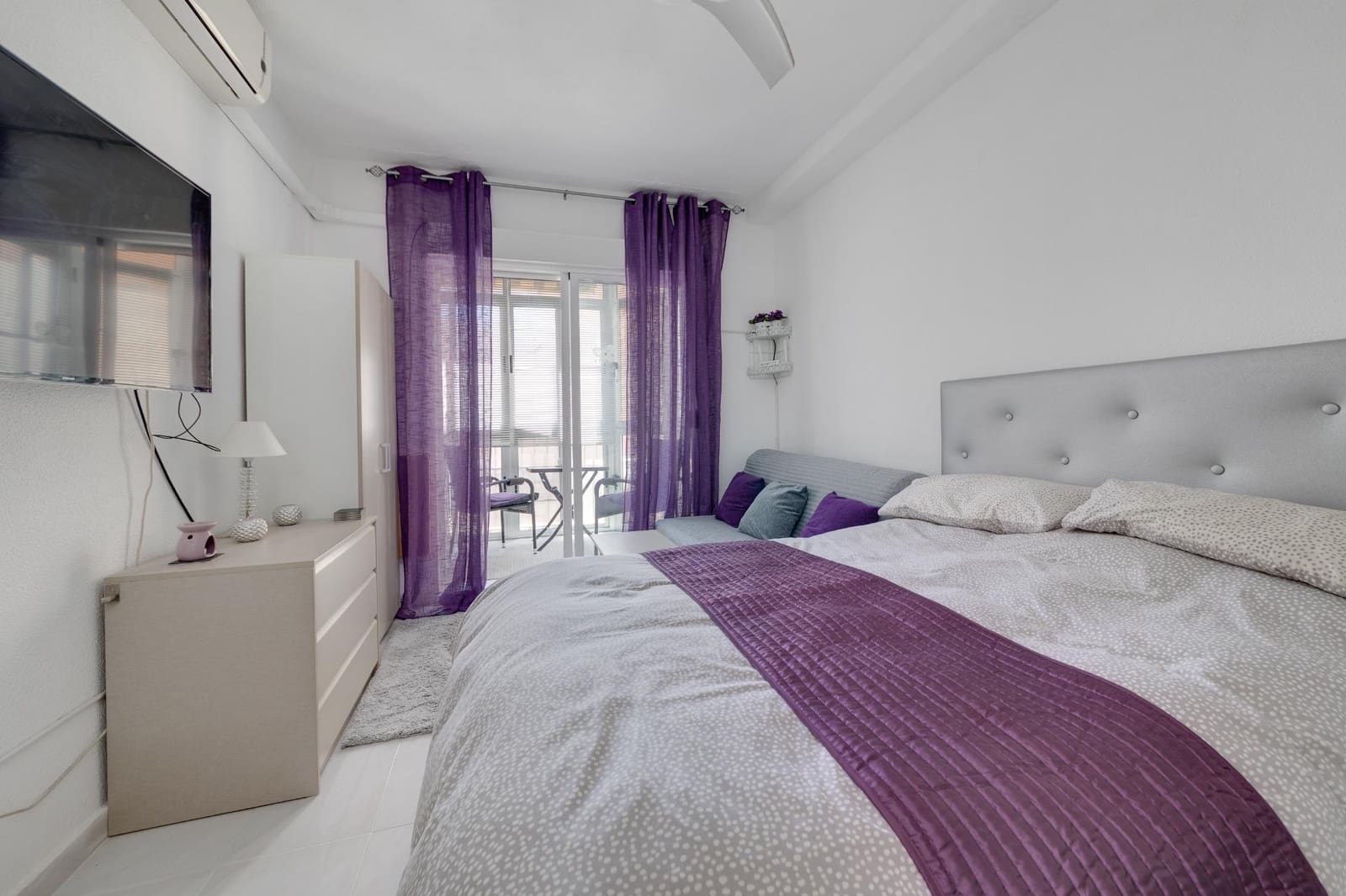 Studio na sprzedaż w Torrevieja - 88 900 € (Ref: 8308838)