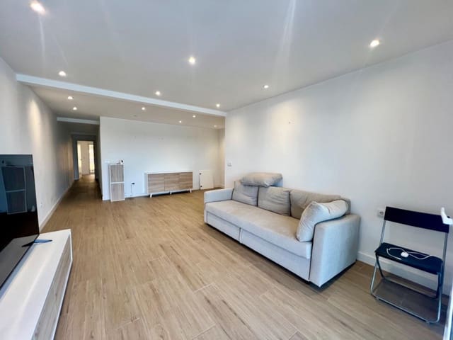 Apartamento de 4 habitaciones en Torrevieja en venta - 379.000 € (Ref: 8421462)