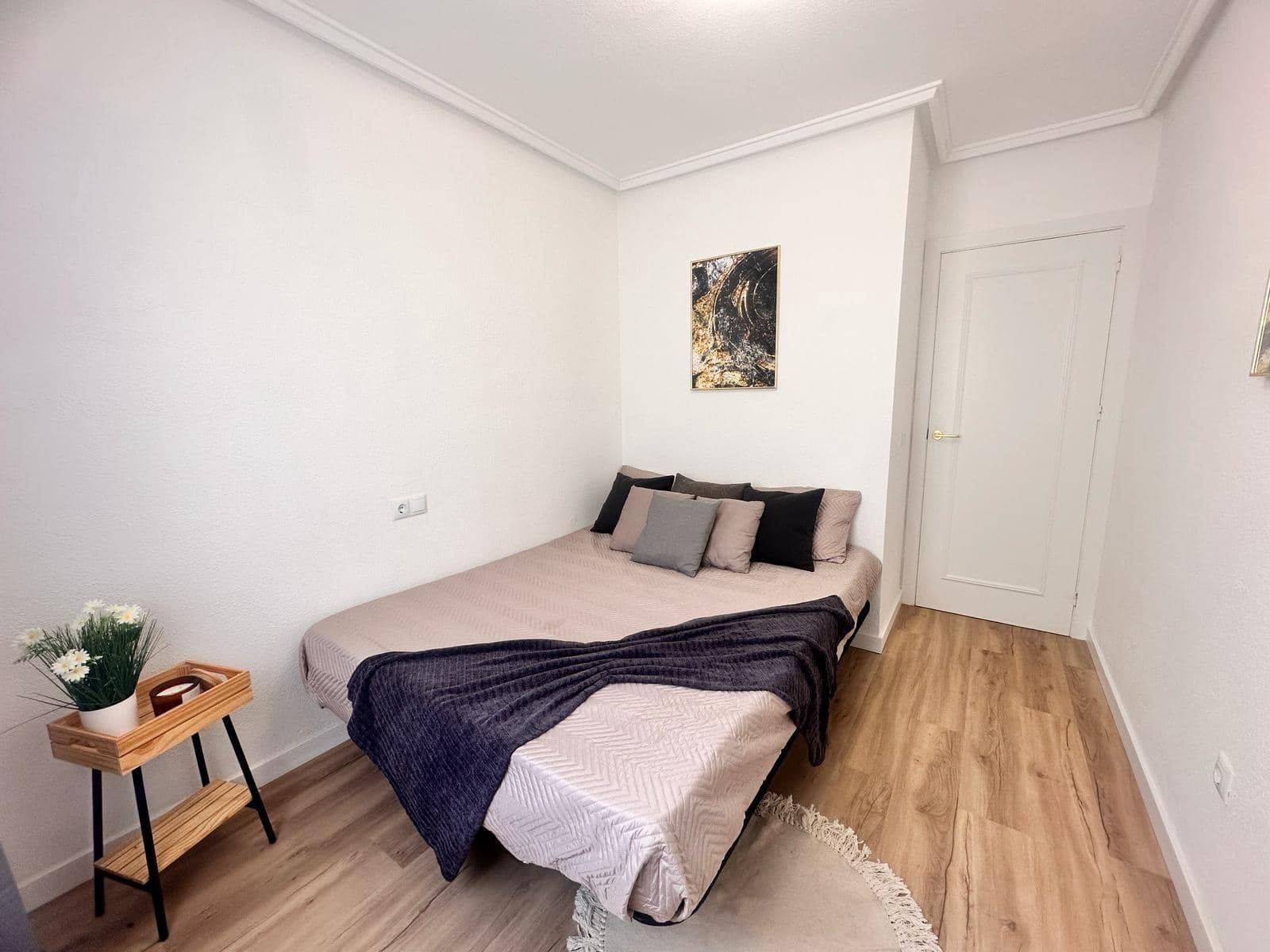 2 bedroom Apartment for sale in Torrevieja - € 164,900 (Ref: 9023109)