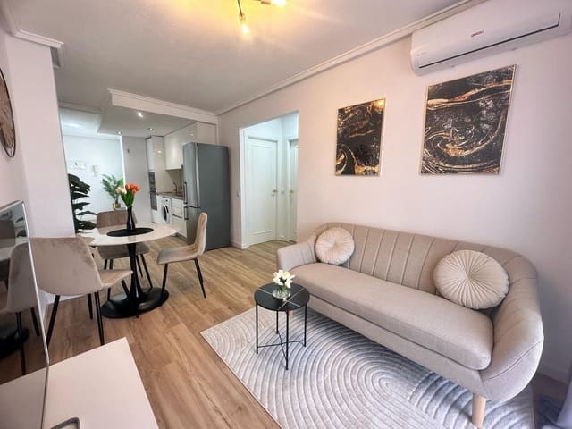 Apartamento de 2 habitaciones en Torrevieja en venta - 164.900 € (Ref: 9023109)