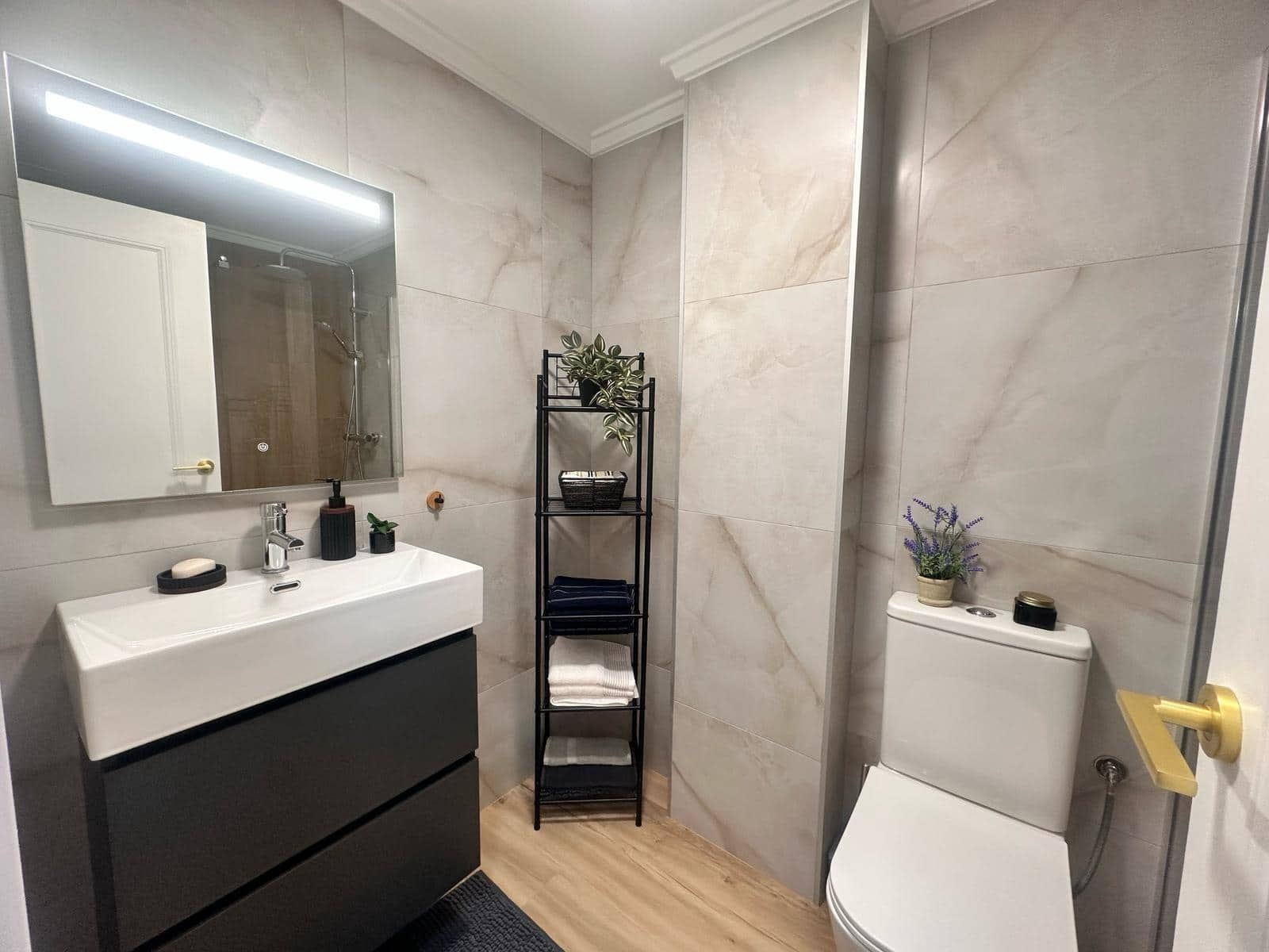 2 bedroom Apartment for sale in Torrevieja - € 164,900 (Ref: 9023109)