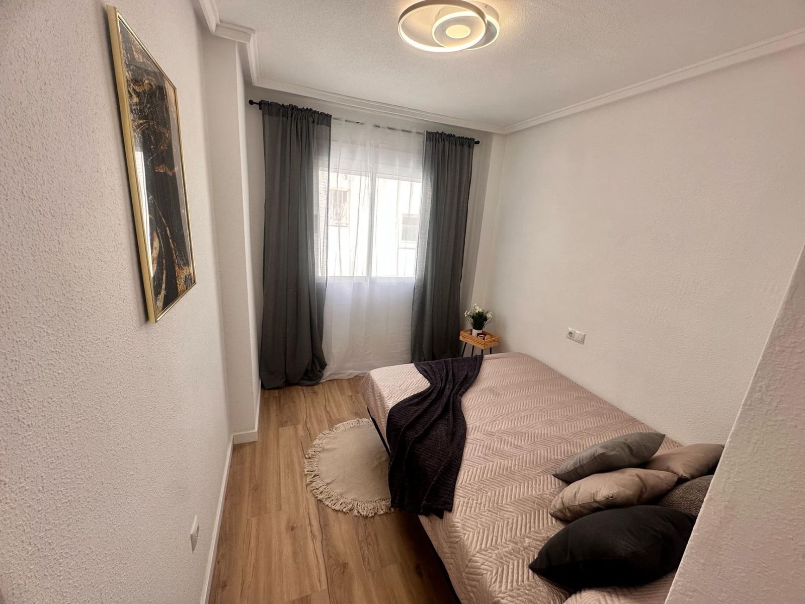 2 bedroom Apartment for sale in Torrevieja - € 164,900 (Ref: 9023109)