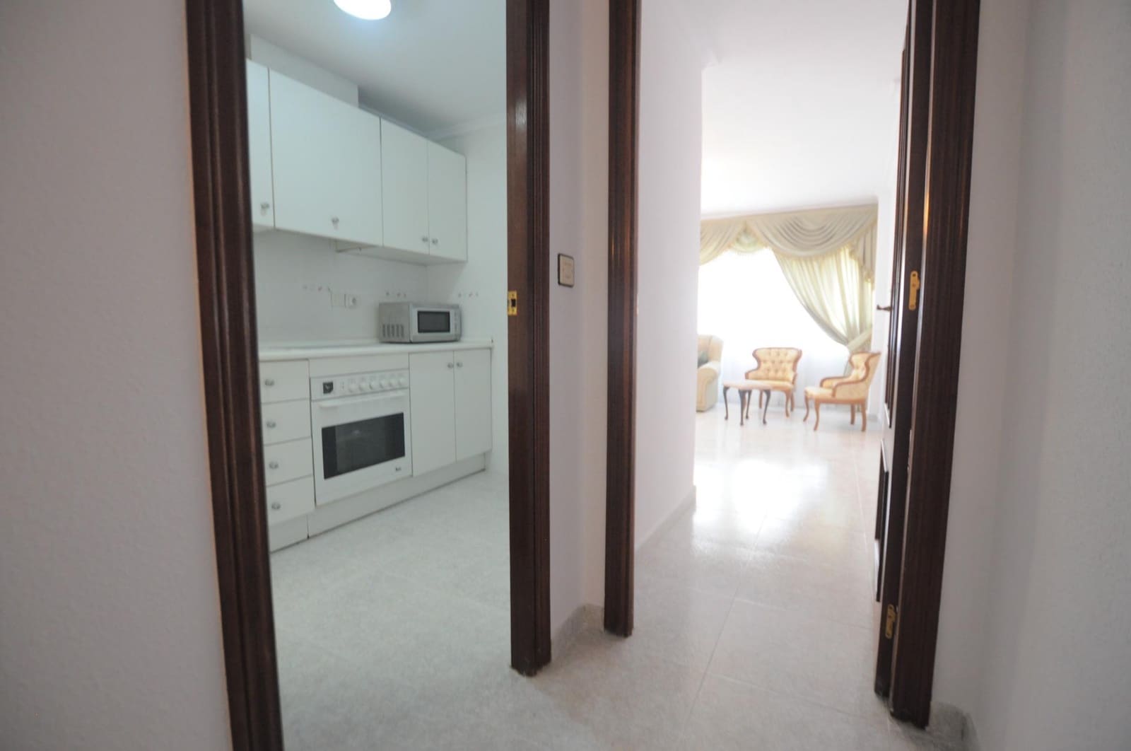3 sypialnia Mieszkanie na sprzedaż w Torrevieja z garażem - 150 000 € (Ref: 9057491)