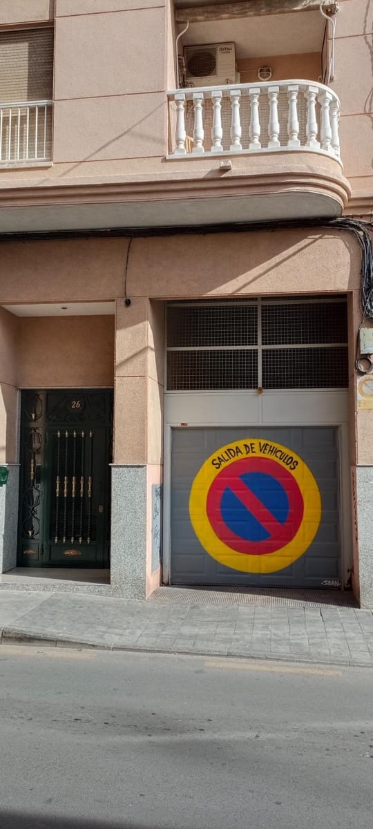 3 sypialnia Mieszkanie na sprzedaż w Torrevieja z garażem - 150 000 € (Ref: 9057491)