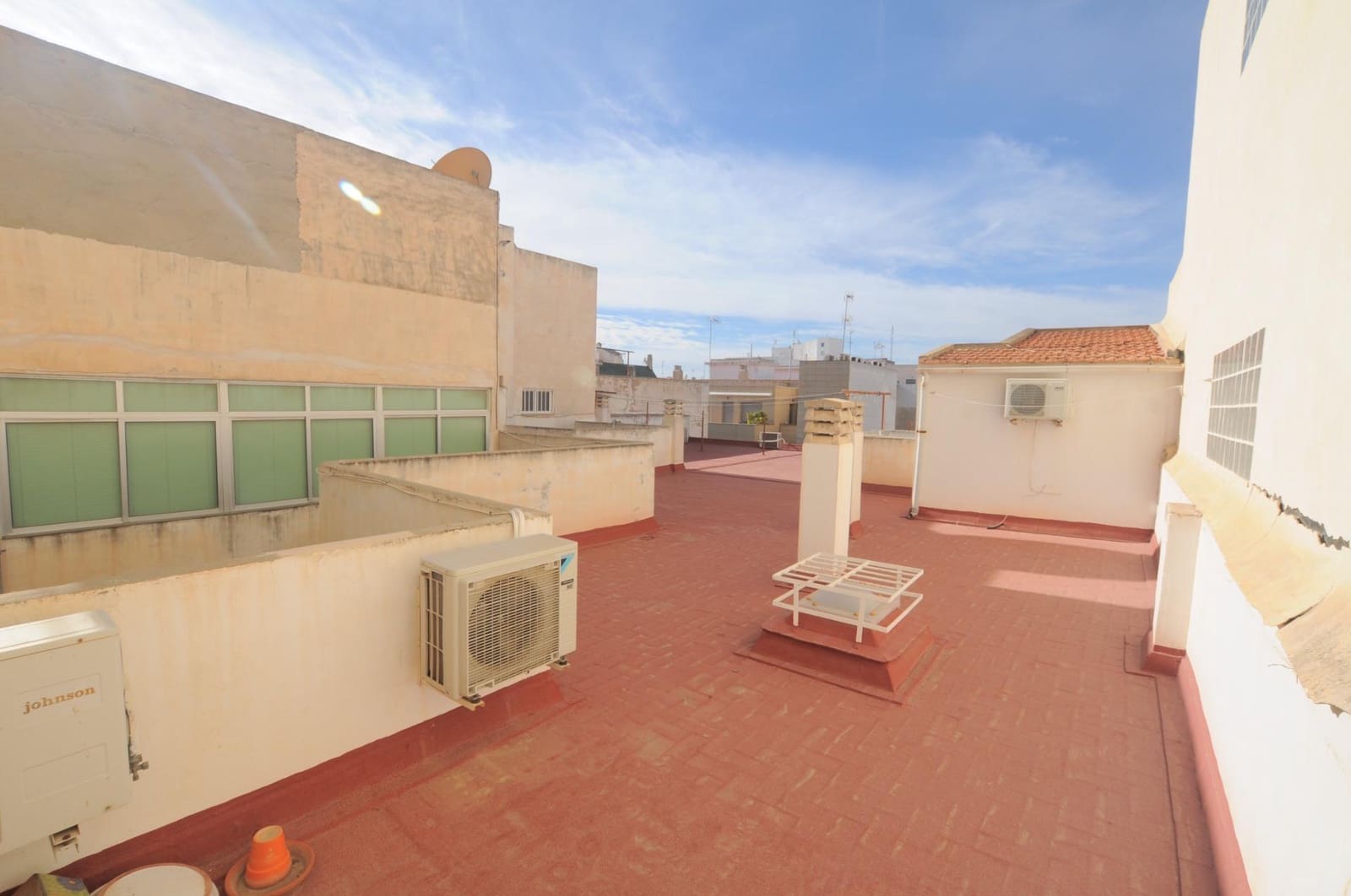 3 sypialnia Mieszkanie na sprzedaż w Torrevieja z garażem - 150 000 € (Ref: 9057491)