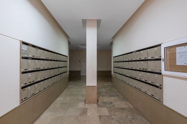 Studio till salu i El Molino, Torrevieja med pool - 92 000 € (Ref: 9065126)